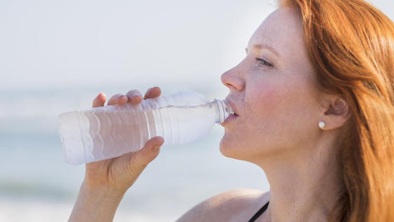 1,5 Liter, 3 Liter oder gar mehr? So viel sollten Sie pro Tag trinken!