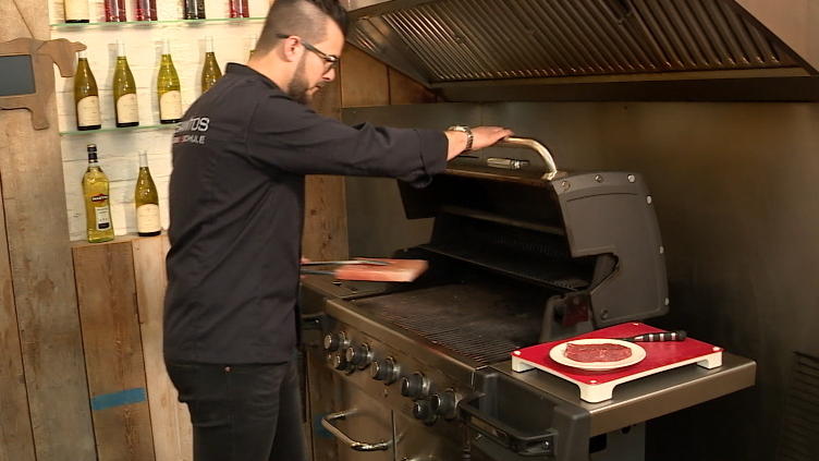 Gefährlicher Trend Darauf sollten Sie bei Salzsteinen zum Grillen achten