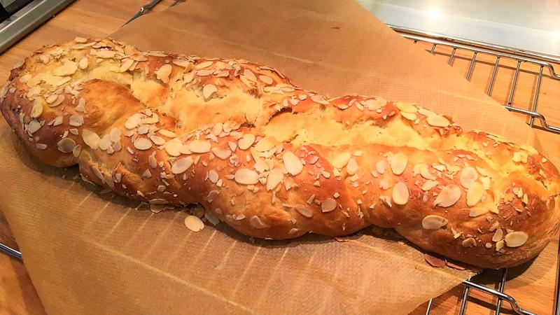 Mit diesen Tricks bleibt er auch lange frisch So gelingt der perfekte Hefezopf