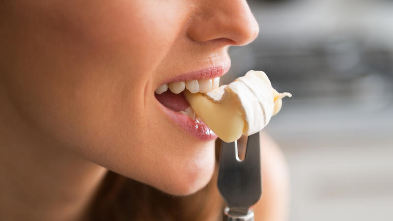 Trotz hohem Fettgehalt Käse und Milch können vor Übergewicht schützen