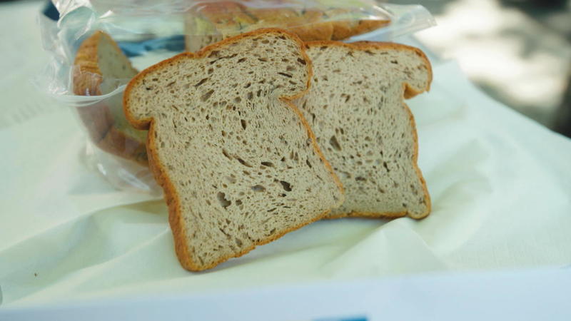 Ab jetzt im Supermarkt Matthias Steiner macht Low-Carb-Brot