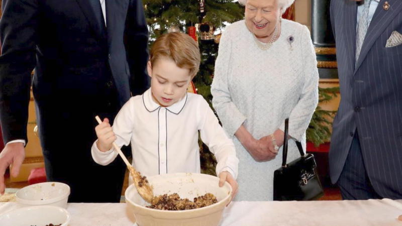 Prinz George hilft Royales Geheimrezept: