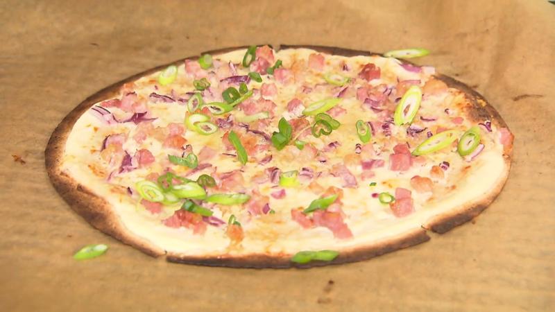 Rettende Blitz-Gerichte im Lockdown Turbo-Flammkuchen und gefüllte Tortillas