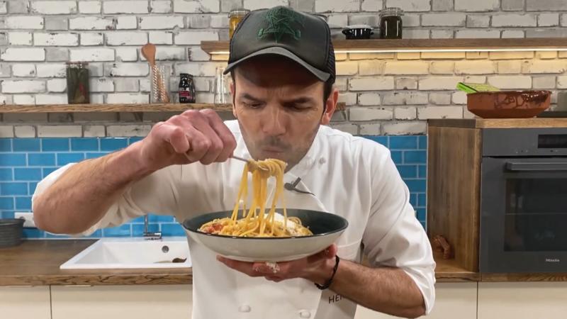 Hensslers schnelle Nummer Rezept für Spargel-Spaghetti mit Kirschtomaten