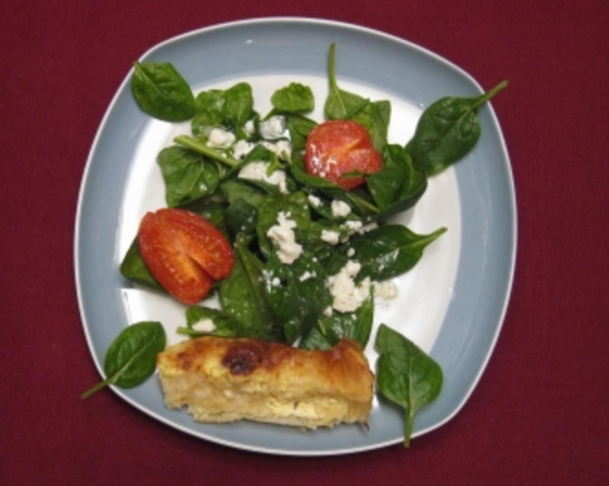 Bilder für Spinatsalat mit karamellisierten Tomaten und Pita - Rezept