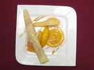 Karamellisiertes Obst mit Palatschinke - Rezept