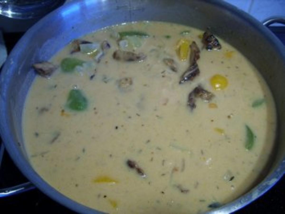 Bilder für Gyrossuppe pikant und lecker - Rezept