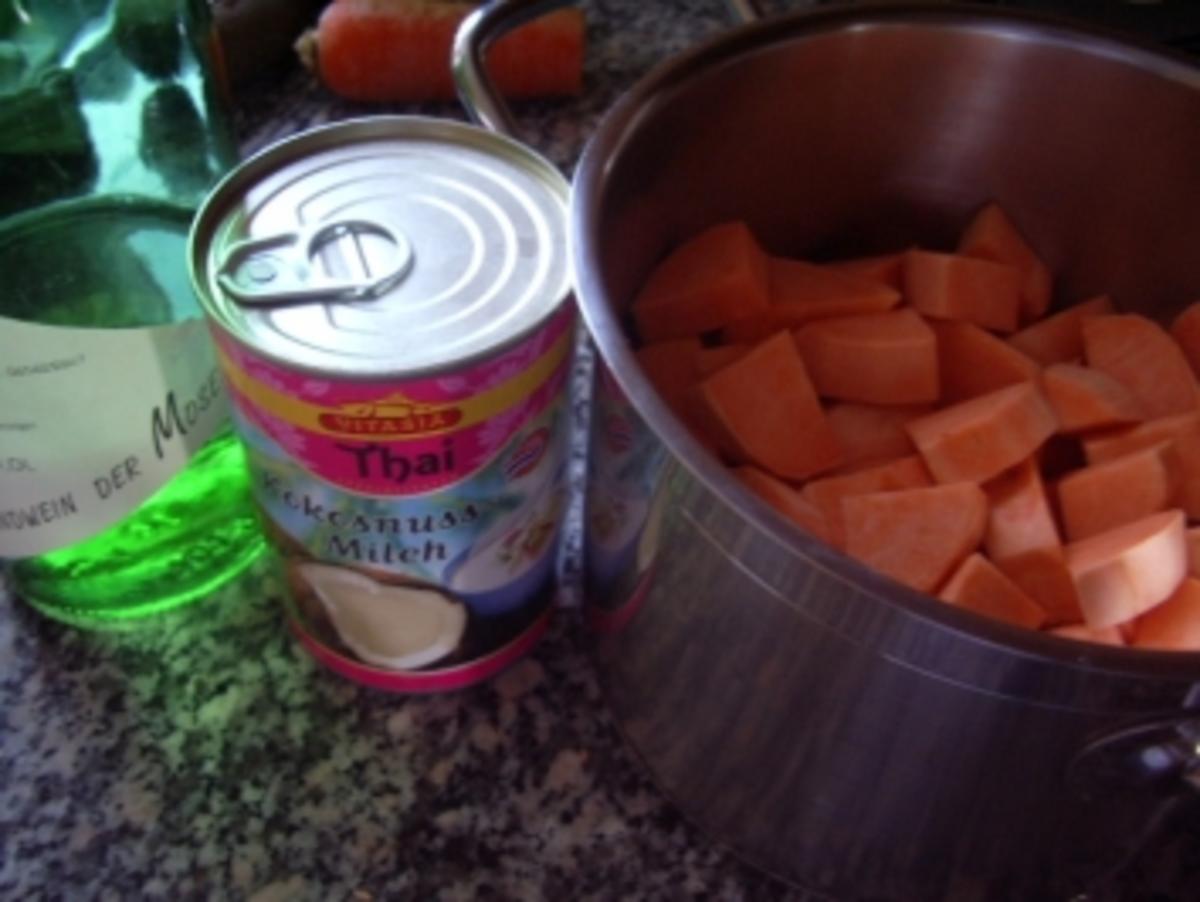 Süßkartoffelsüppchen mit herzhafter Einlage - Rezept
