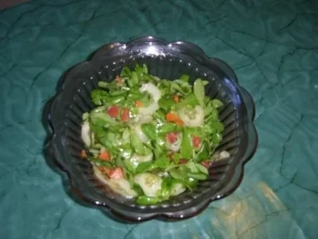 Glasierter Feld- Gurkensalat - Rezept