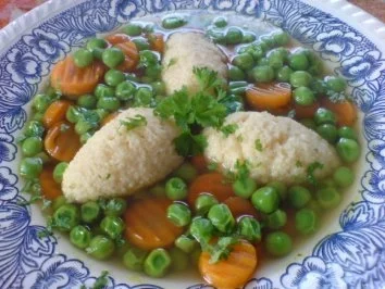 Erbsen, Wurzeln und Klöße - Rezept - Bild Nr. 2