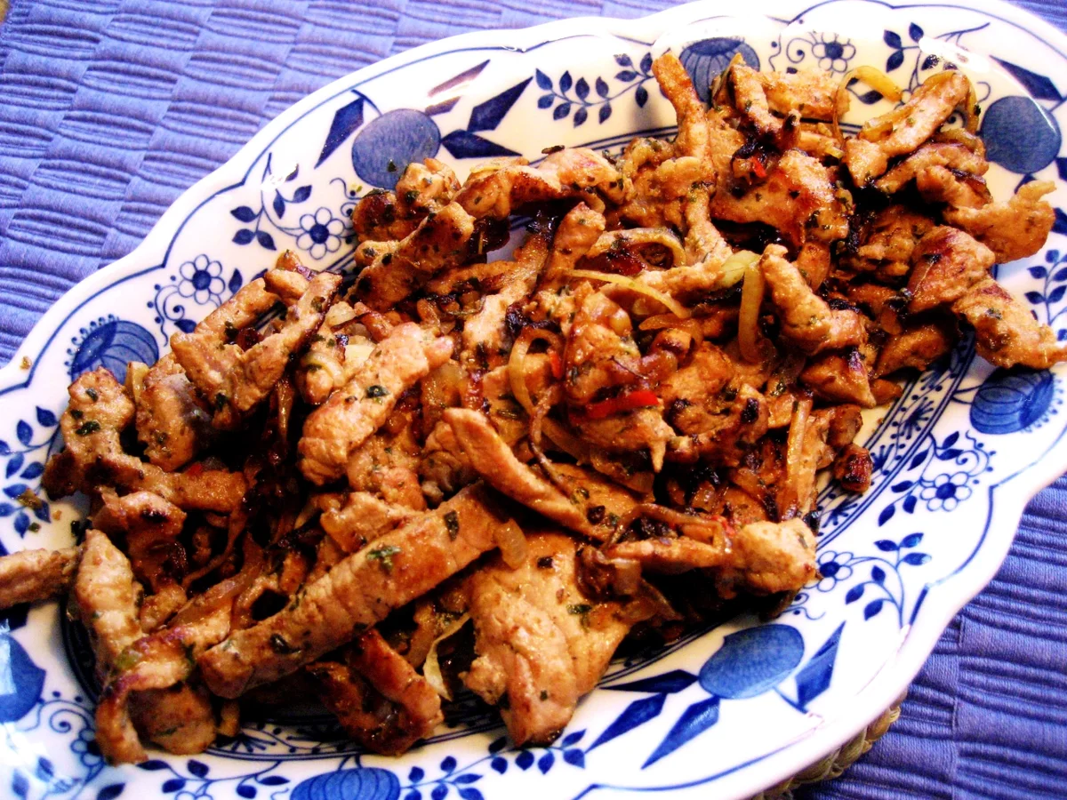 Rezept: Gyros - selbstgemacht Bild Nr. 2 Gyros - selbstgemacht - Rezept - Bild Nr. 2