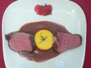 Filet von der Färse an Paprika-Polenta-Turm und Erdbeer-Balsamicosoße - Rezept