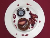 Toffee-Brownie mit Rotwein-Apfel - Rezept