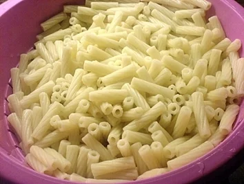 Rezept: Piccolinis mit Thunfisch in Tomaten-Sahnesauce Piccolinis mit Thunfisch in Tomaten-Sahnesauce - Rezept