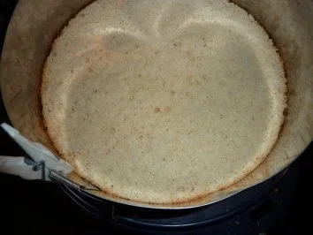 Rezept: Torten: Quark-Sahne-Torte Bild Nr. 8 Torten: Quark-Sahne-Torte - Rezept - Bild Nr. 8