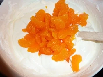 Rezept: Torten: Quark-Sahne-Torte Bild Nr. 9 Torten: Quark-Sahne-Torte - Rezept - Bild Nr. 9