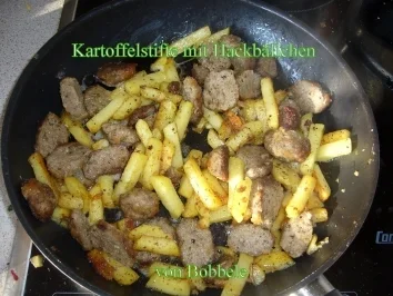 Rezept: Hauptspeise: Kartoffelstifte mit Hackbällchen Hauptspeise: Kartoffelstifte mit Hackbällchen - Rezept