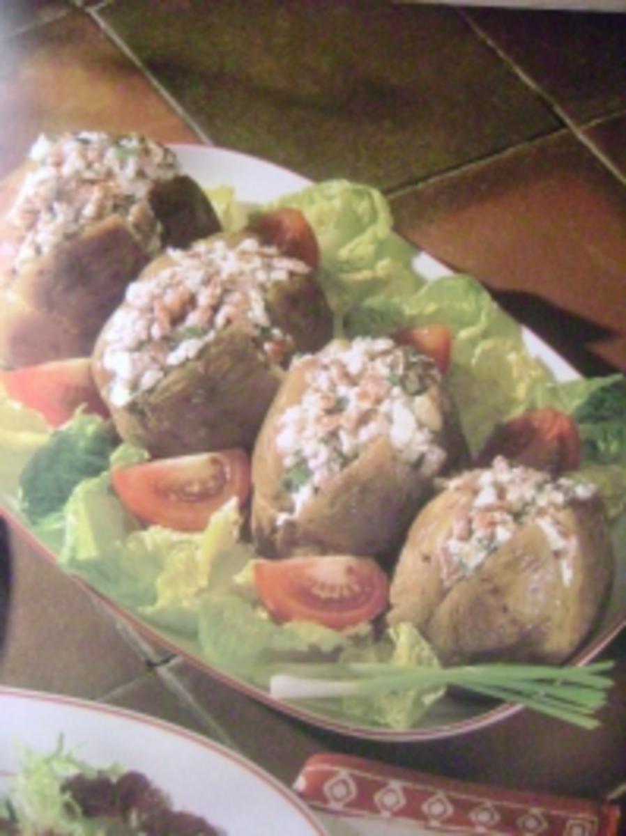 Gebackene Kartoffeln in der Schale mit Schinken und Käse - Rezept