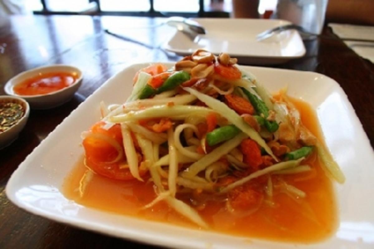 Som Tam Thai ( Papaya Salat) - Rezept