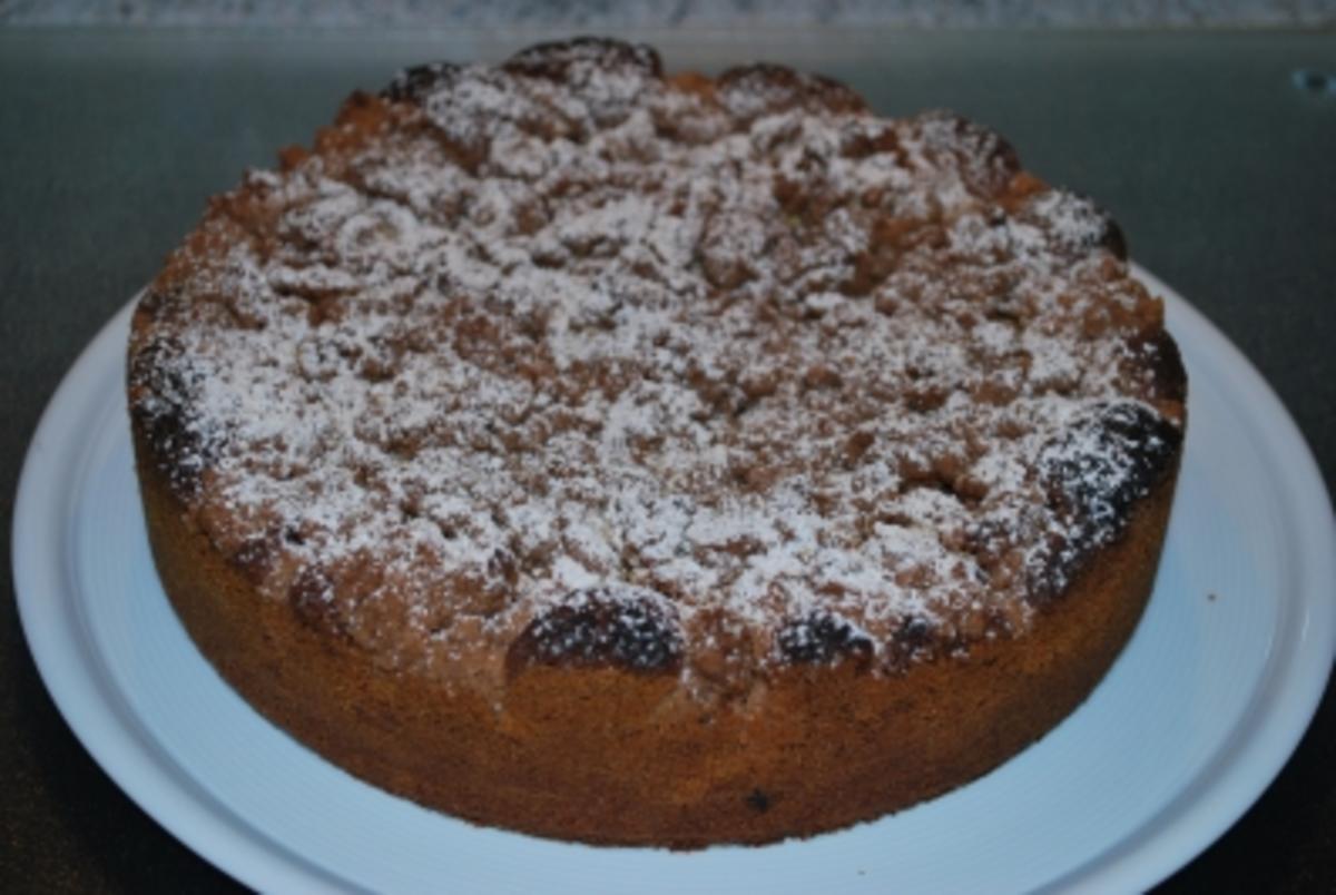 LiciousCorner: Spanischer Apfelkuchen mit Streuseln - Rezept ...