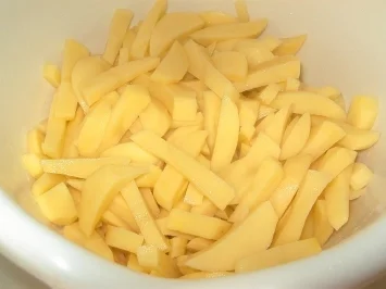 Gemüsesuppe mit Hackbällchen - Rezept