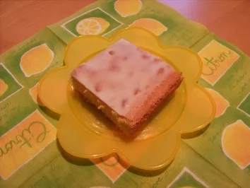 Zitronenkuchen vom Backblech - Rezept