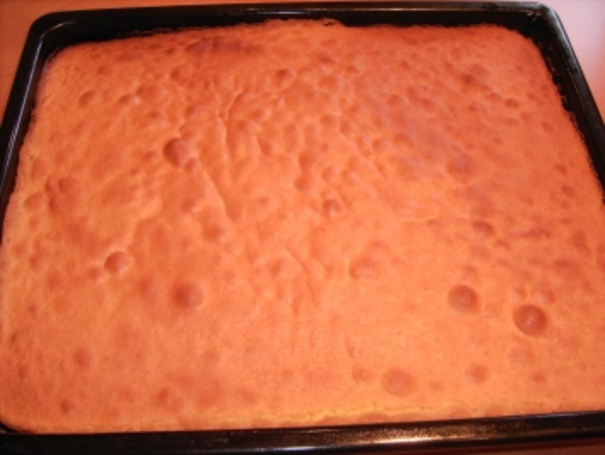 Zitronenkuchen vom Backblech - Rezept