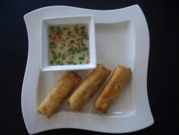 Frühlingsrollen mit Chilisauce - Rezept