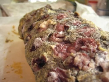 Kuchen: Kirsch-Apfel-Mohnkuchen mit Nüssen und Schokolade - Rezept