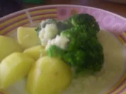 Rezept: Brokkoli-Bäumchen mit käsesauce Brokkoli-Bäumchen mit käsesauce - Rezept