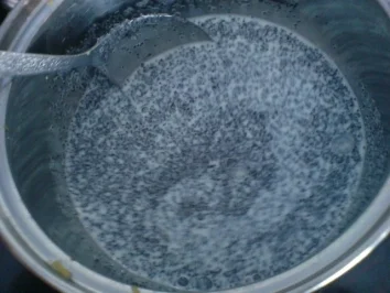 Geschichtete Quark-Mohnspeise - Rezept