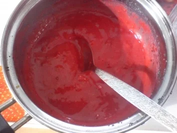 Geschichtete Quark-Mohnspeise - Rezept