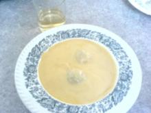 Kartoffel - Senfcremsuppe mit Hackbällchen - Rezept