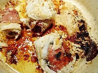 Zander-Saltimbocca mit Basilikumrisotto - Rezept