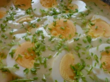 Rezept: Sahniges Eier-Ragout mit Schnittlauch Sahniges Eier-Ragout mit Schnittlauch - Rezept