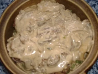 Buletten in Steinpilzsauce - Rezept