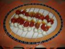 Tomate & Basilikum-Mozzarella-Spießchen in würziger Marinade - Rezept