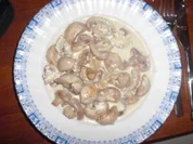 Champignonpfanne mit Weißwein Käse Note - Rezept