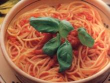 erster gang  spaghetti mit geroesteten tomaten - Rezept
