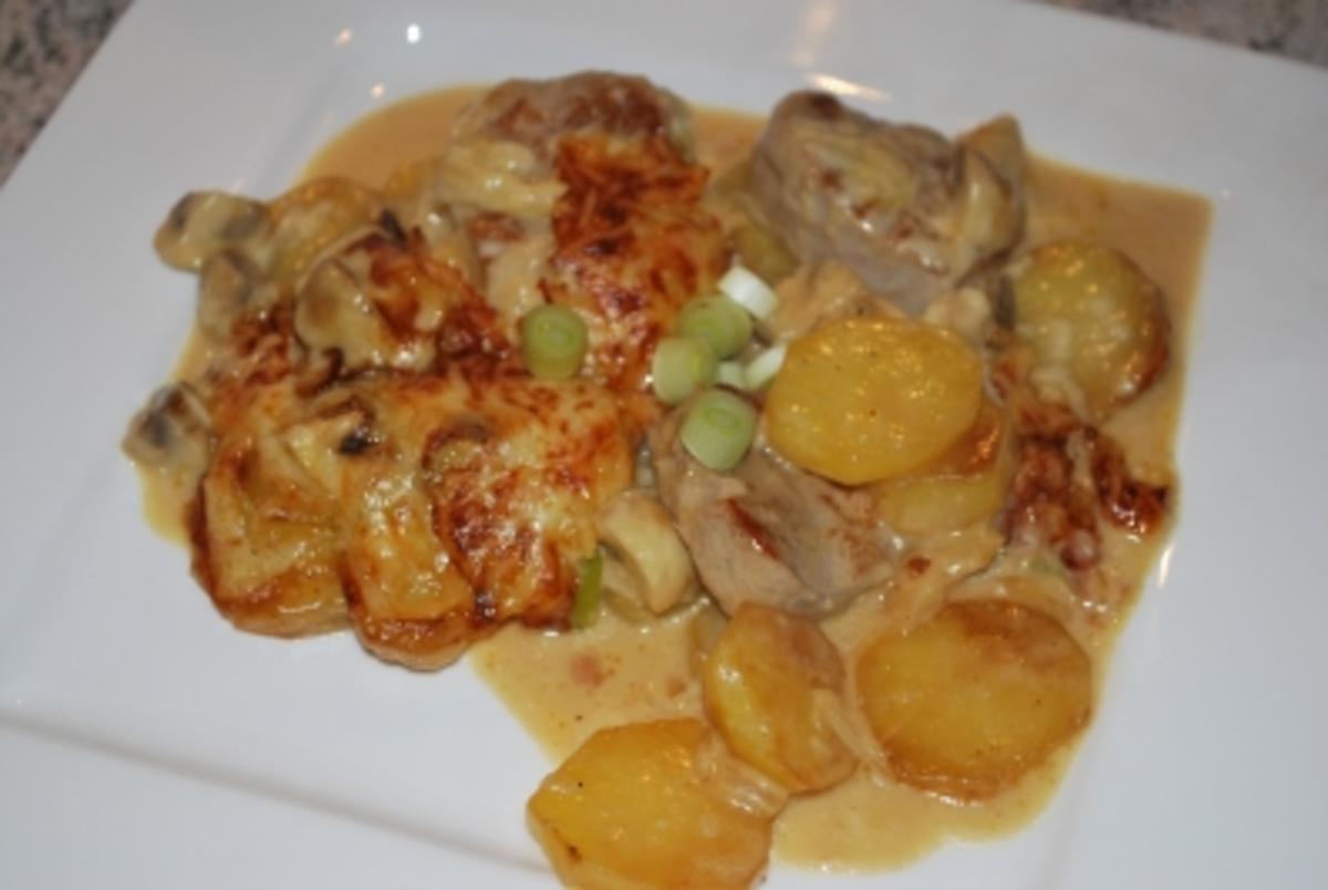 Gratiniertes Zwiebel-Kartoffel-Filet - Rezept