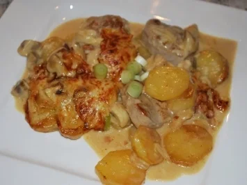 Rezept: Gratiniertes Zwiebel-Kartoffel-Filet Gratiniertes Zwiebel-Kartoffel-Filet - Rezept