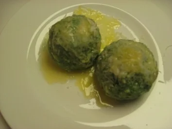 Rezept: Spinatknödel Bild Nr. 2 Spinatknödel - Rezept - Bild Nr. 2