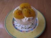 Aprikosen auf einem Mandel-Sahne-Bett - Rezept