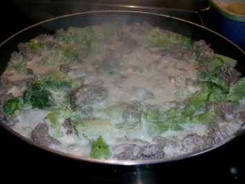 Rezept: Brokkoli-Kartofel-Hack-Auflauf Brokkoli-Kartofel-Hack-Auflauf - Rezept