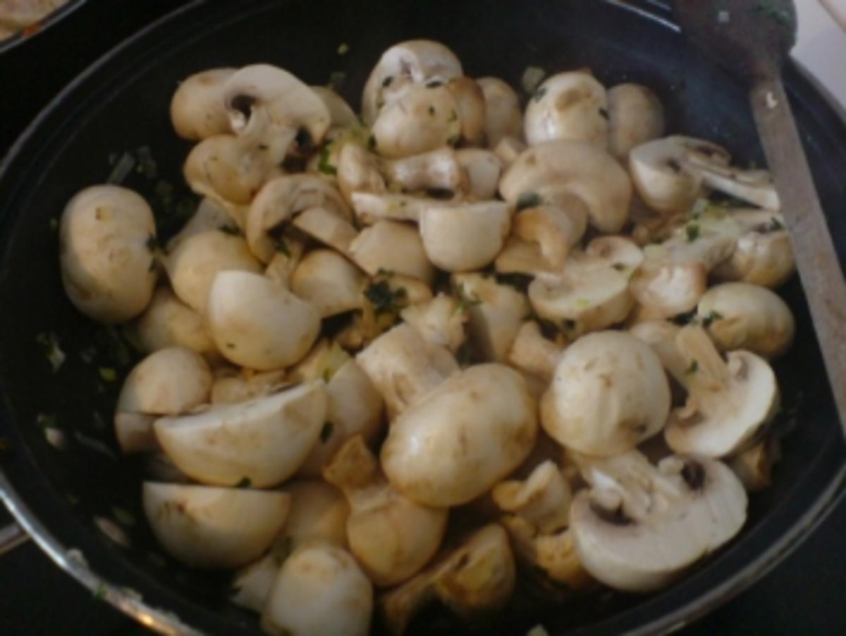 Champignon-Ragout mit Reis und Minutensteaks - Rezept