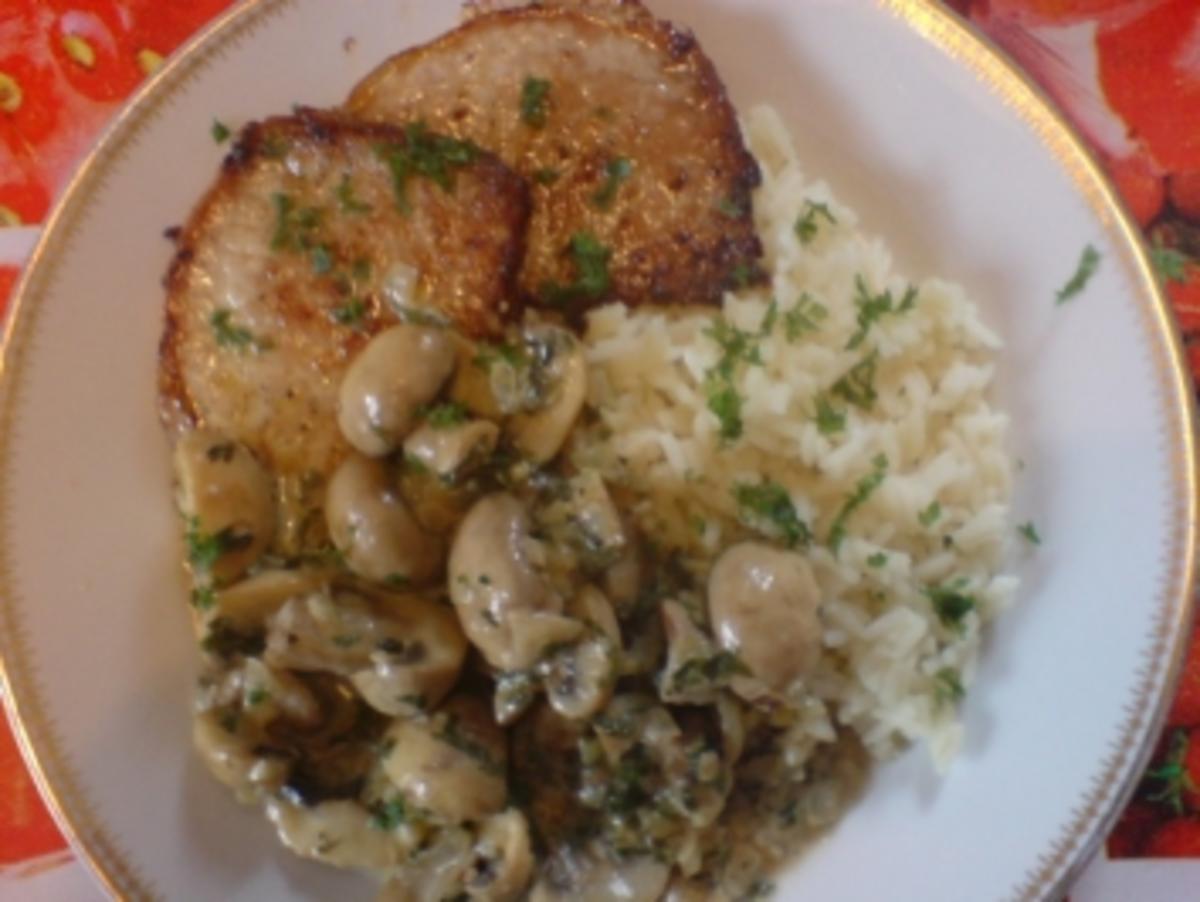 Champignon-Ragout mit Reis und Minutensteaks - Rezept