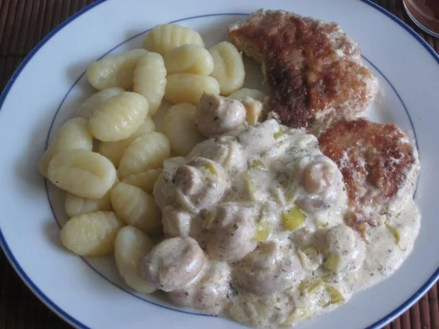 Überbackene Schnitzel in Sahne-Lauchsoße - Rezept - Bild Nr. 3