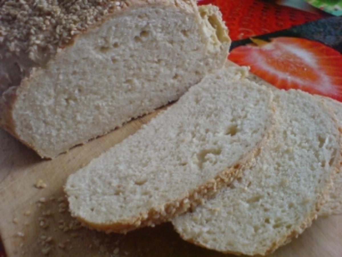 Buttermilch-Sesam-Brot - Rezept mit Bild - kochbar.de