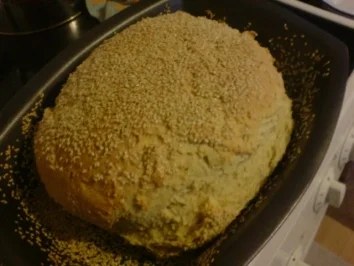 Buttermilch-Sesam-Brot - Rezept