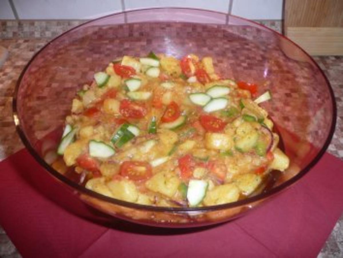 Türkischer Kartoffelsalat - Rezept mit Bild - kochbar.de Türkischer Kartoffelsalat - Rezept mit Bild - kochbar.de
